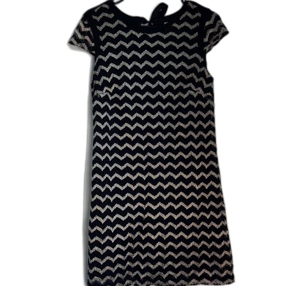 C by Cynthia Steffe Metallic Chevron Lace Dress Black Silver Lined Sheath Bow M - Picture 1 of 9
